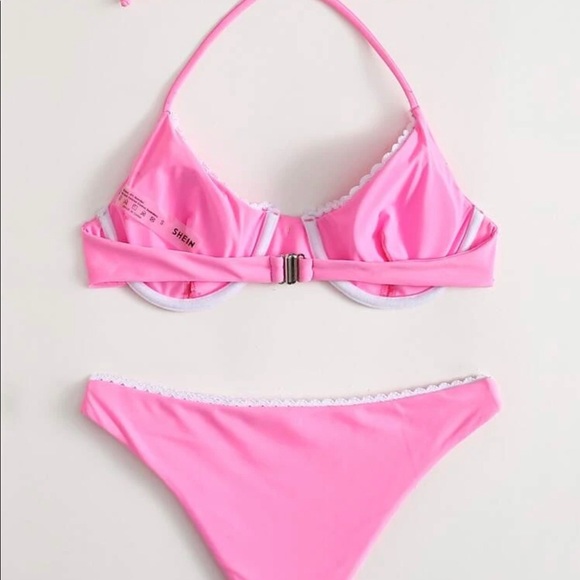 Pink Bikini - Picture 4 of 4